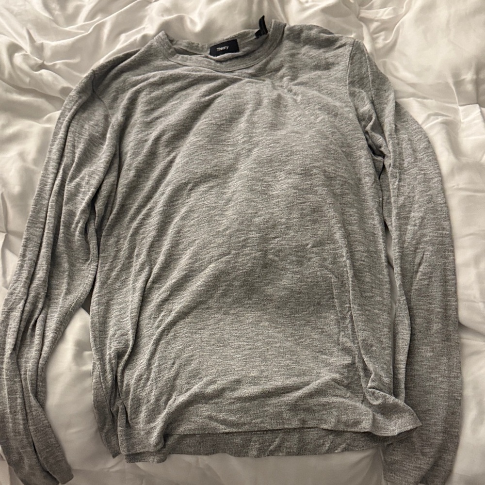 Theory Gray Long Sleeve Tee
